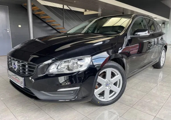 wielkopolskie Volvo V60 cena 45500 przebieg: 186000, rok produkcji 2015 z Braniewo